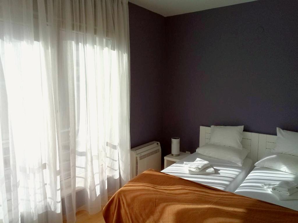 Ina Apartments Mostar Esterno foto